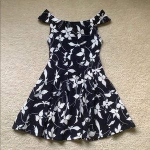 Off the Shoulder Flower Dress